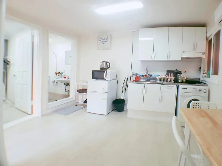 The Art House Hongdae 7Min M1-3 홍대 Apartman Szöul